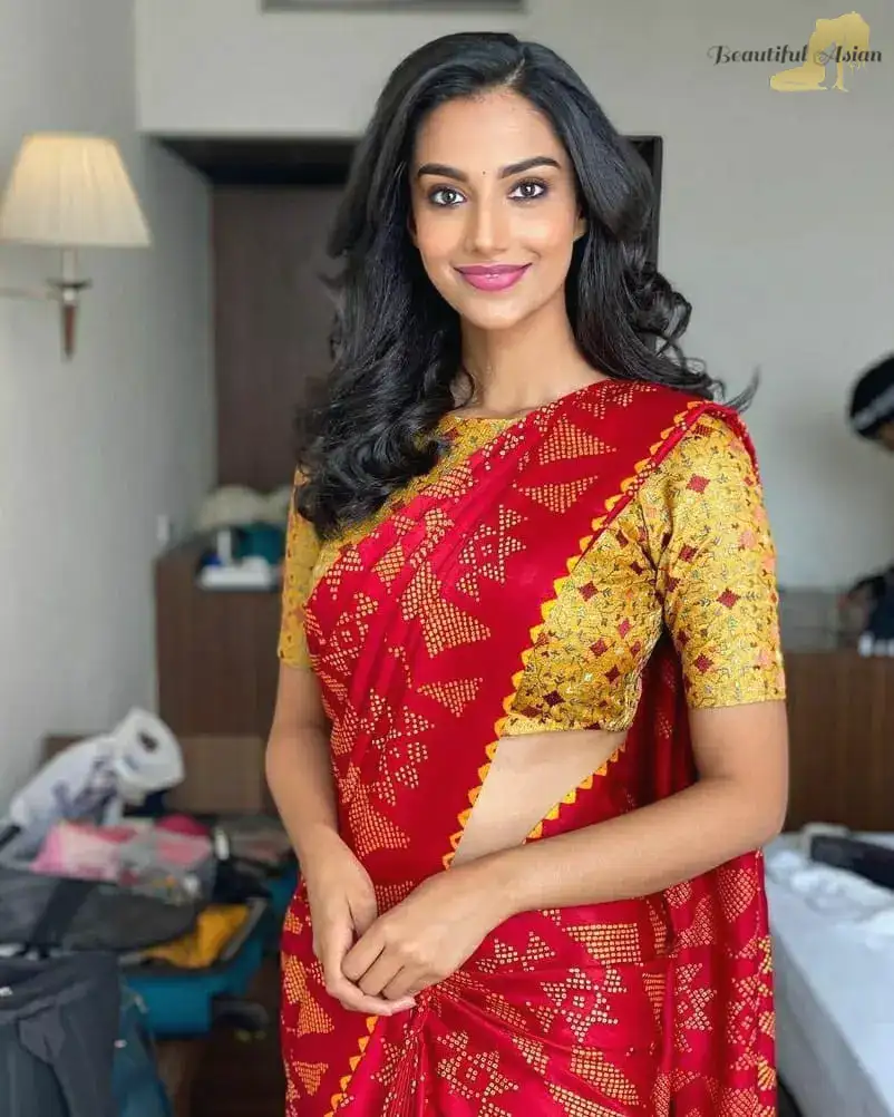 beautiful Indian model photo