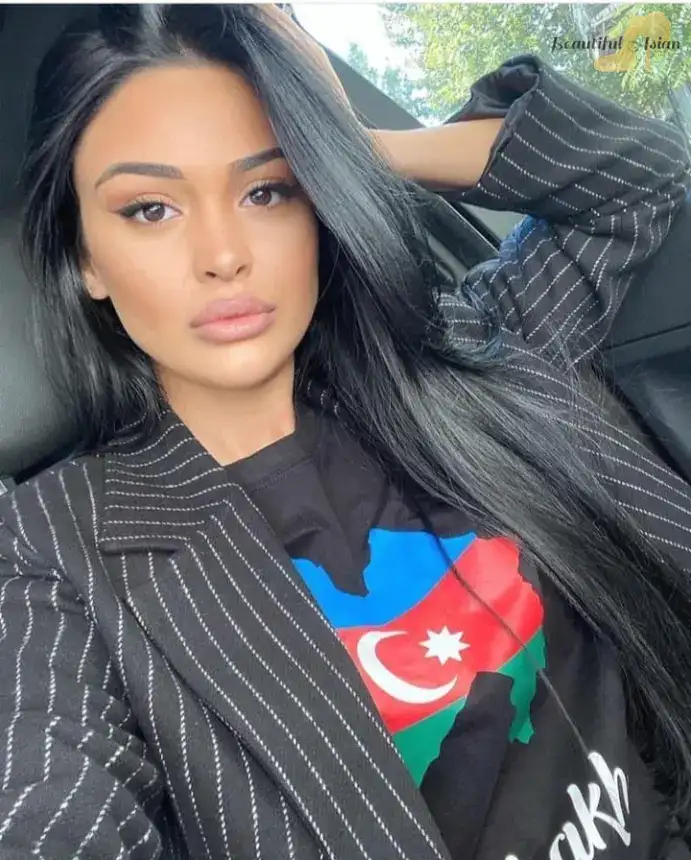 elegant Azerbaijani girls image