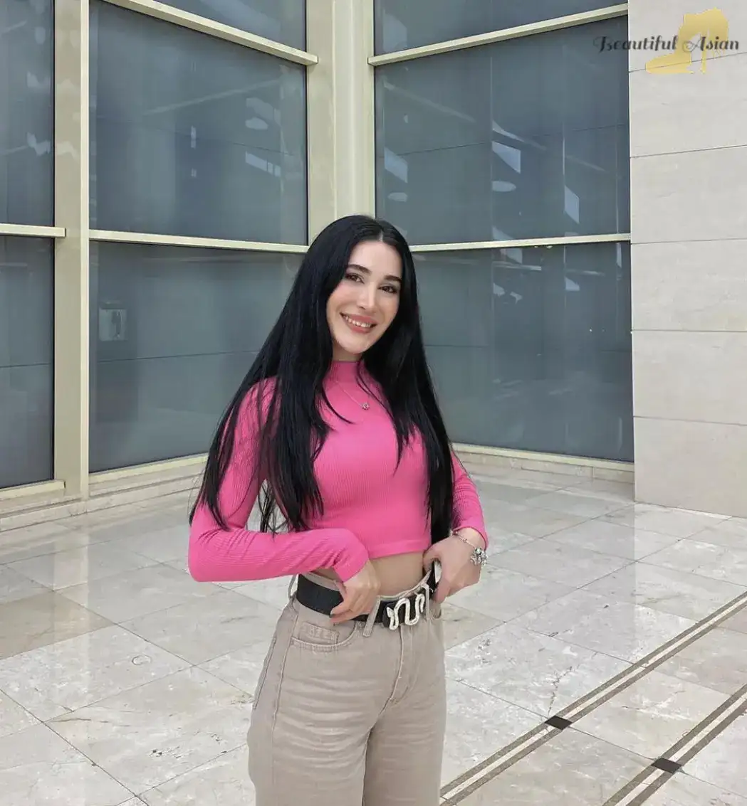 elegant Azerbaijani woman image