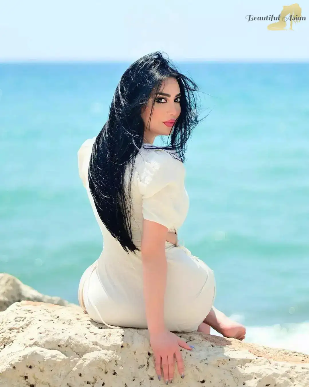elegant Syrian girl
