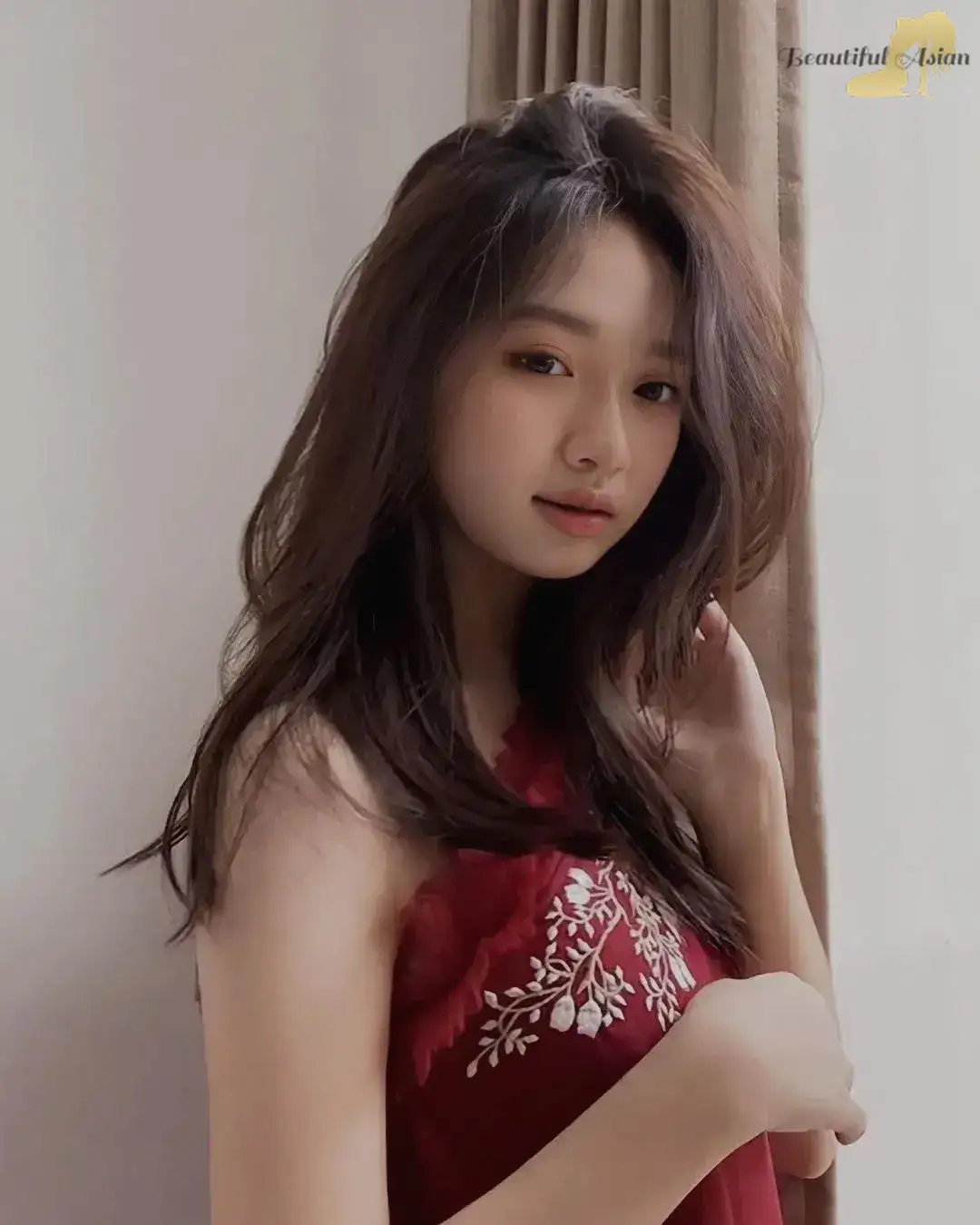 exquisite Chinese girl photo