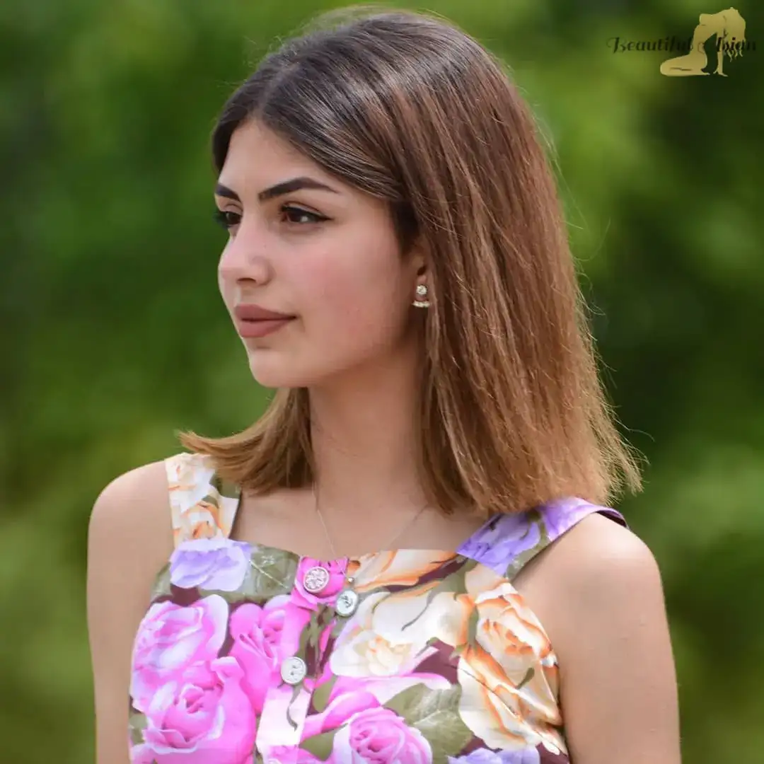 glamorous Armenian models photo