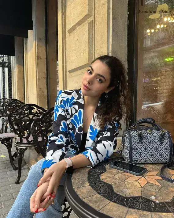 lovely Azerbaijani females image