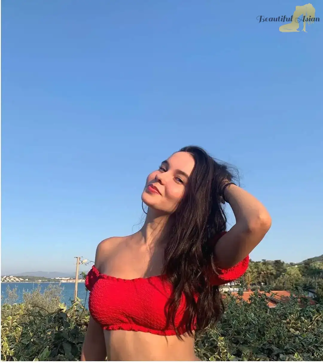 radiant Turkish girl image