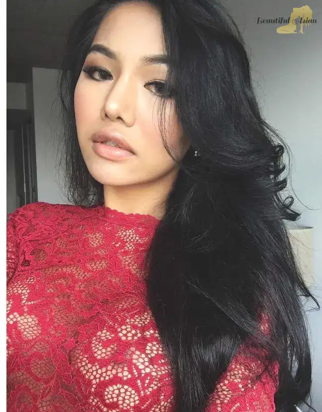 sexy Indonesian females pic