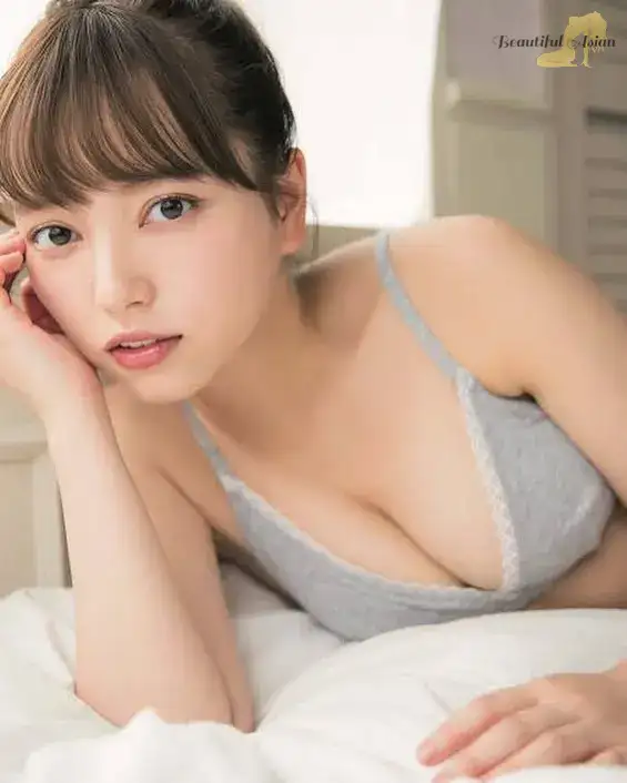 sexy Japanese female