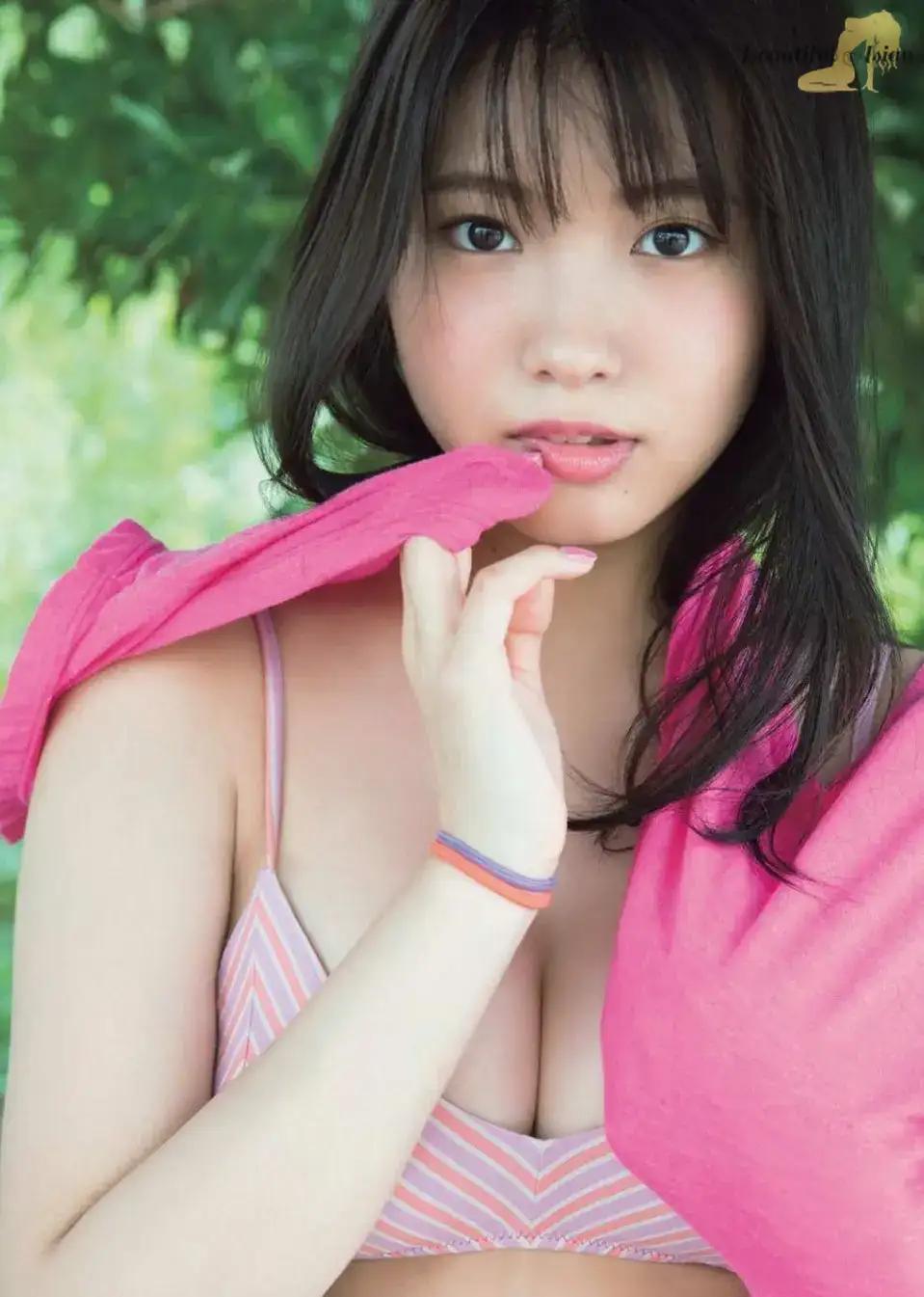 sexy Japanese girl photo