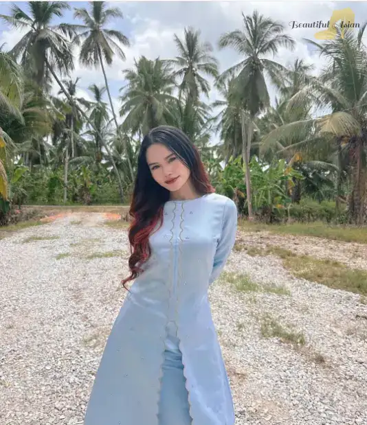 sexy Malaysian girls pic